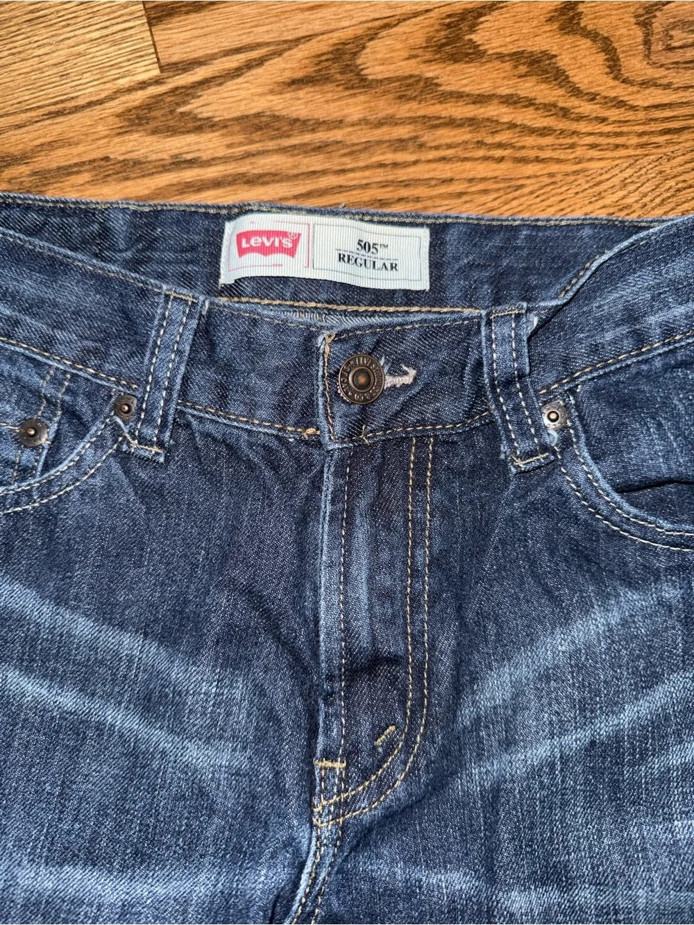 Levi's Boys 505 dark wash Straight leg Jeans size 14